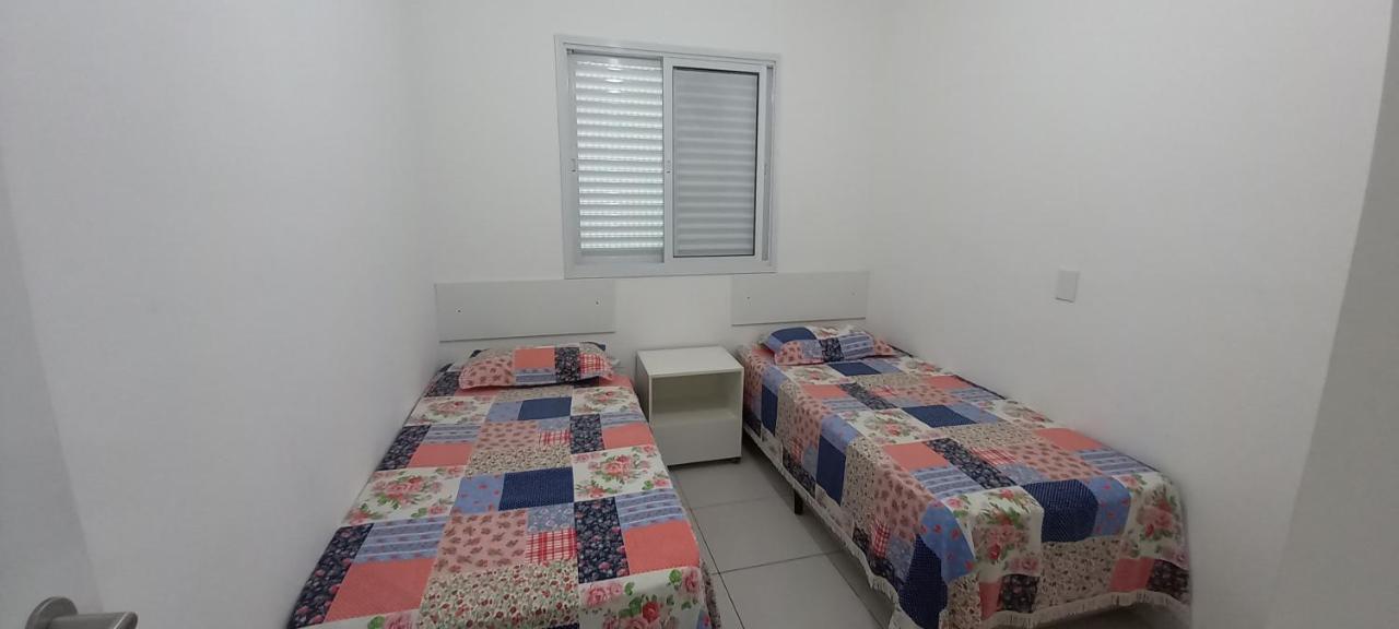 Apartamento em Ubatuba - Praia Grande com Wifi gratuito, rede de proteção e todo conforto que você merece Exterior foto