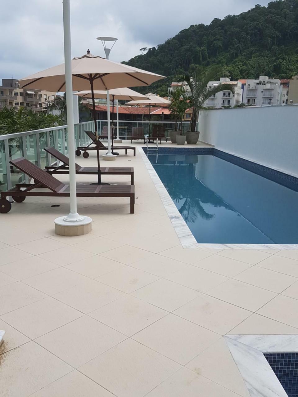 Apartamento em Ubatuba - Praia Grande com Wifi gratuito, rede de proteção e todo conforto que você merece Exterior foto